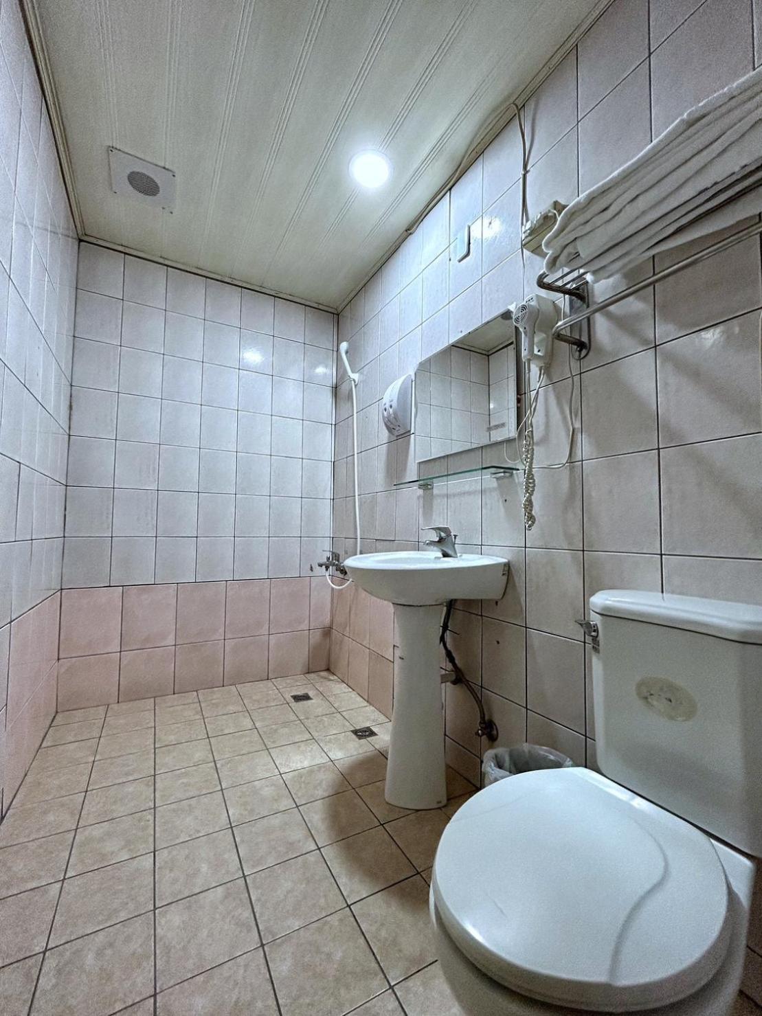 Fulong Hotel Zhongli Εξωτερικό φωτογραφία
